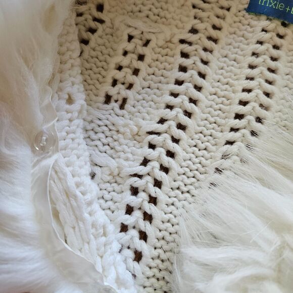 Trixie+Lulu Cardigan Sweater Size M White Knit Faux Fur Detachable Collar Retro - Picture 7 of 10